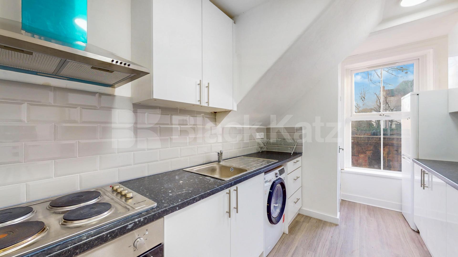 Newly refurbished large 3 bedroom property close to Caledonian Rd station Camden Road, Holloway / Caledonian Road